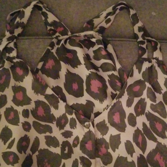 VS Tank top - Picture 3 of 5